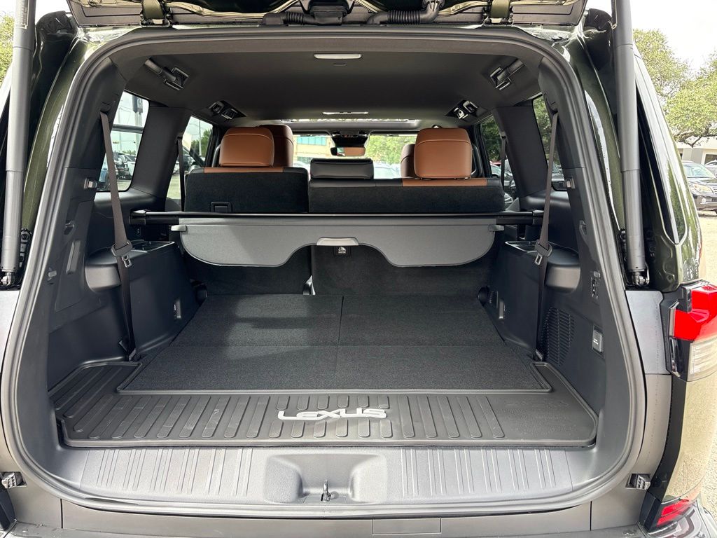 Thumbnail: 2026 Lexus GX - 21
