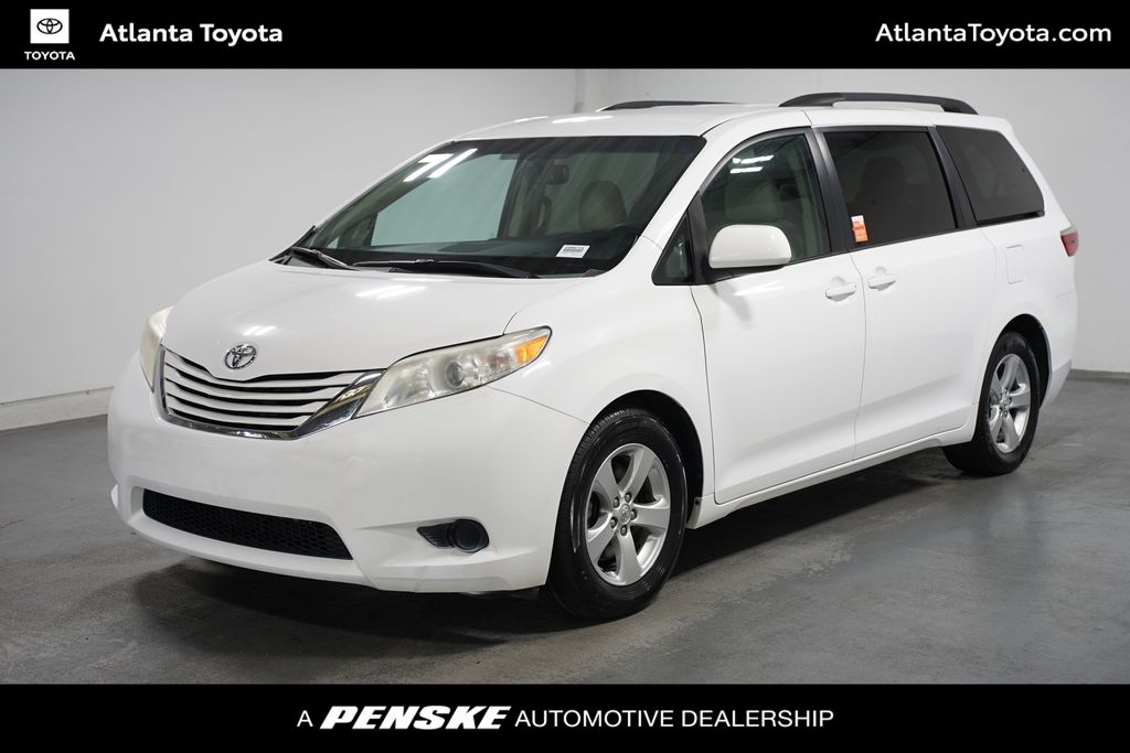 2015 Toyota Sienna LE -
                  Duluth, GA