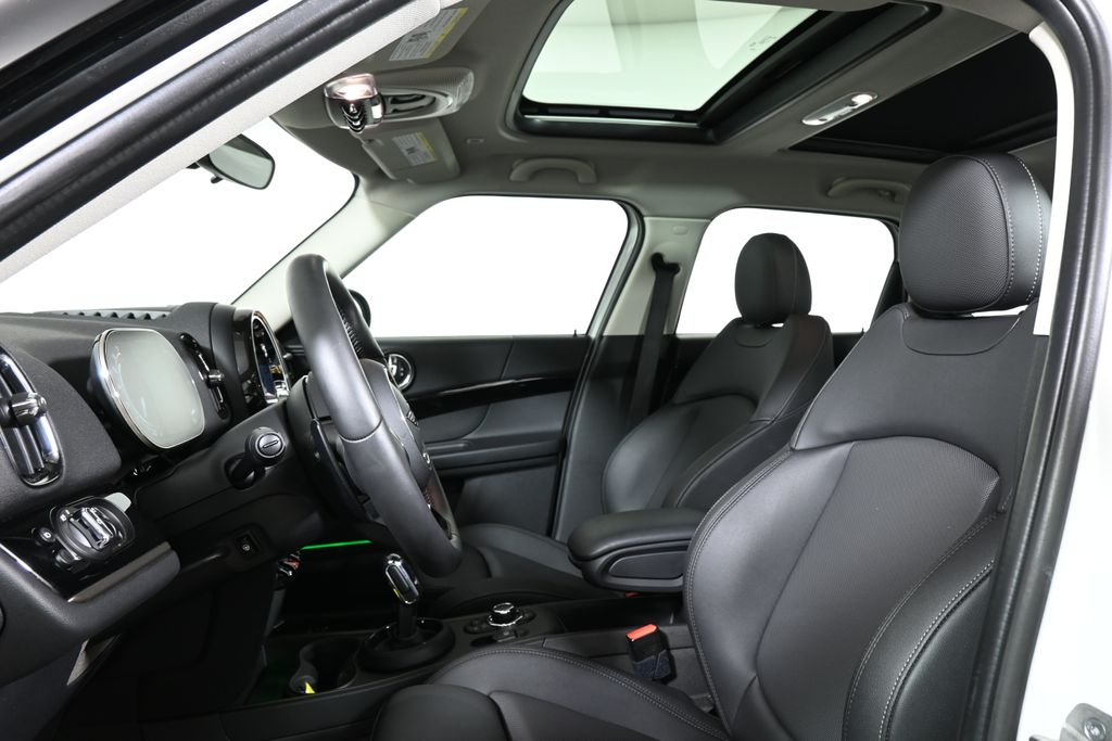 2023 MINI Cooper Countryman Signature 15
