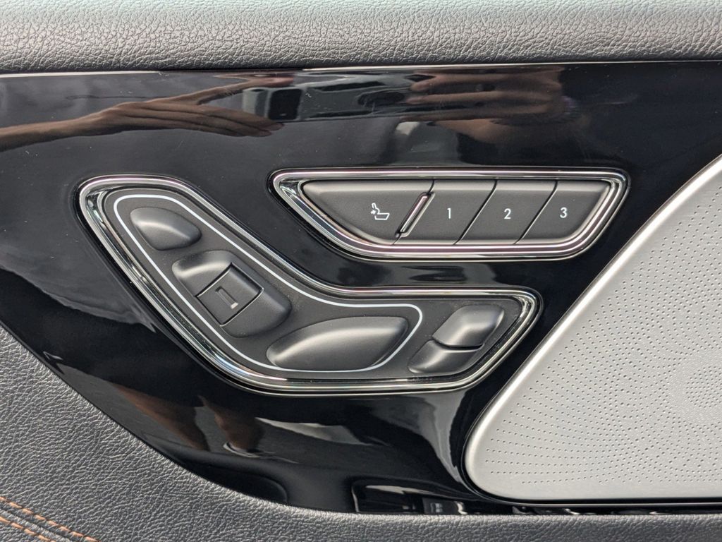2025 Lincoln Aviator Black Label