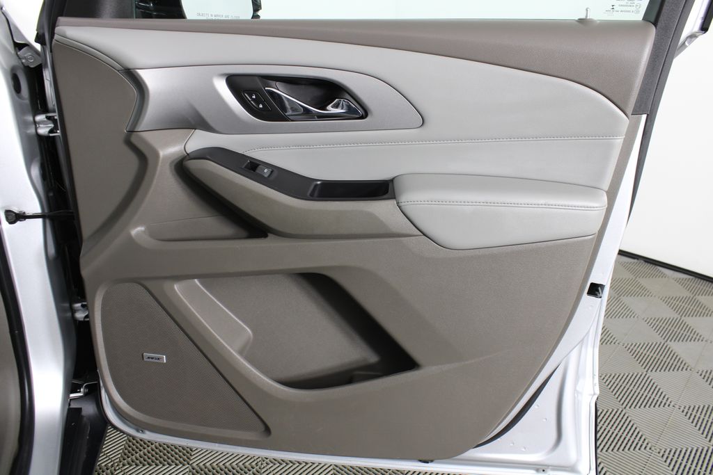 Used 2018 Chevrolet Traverse for sale in 