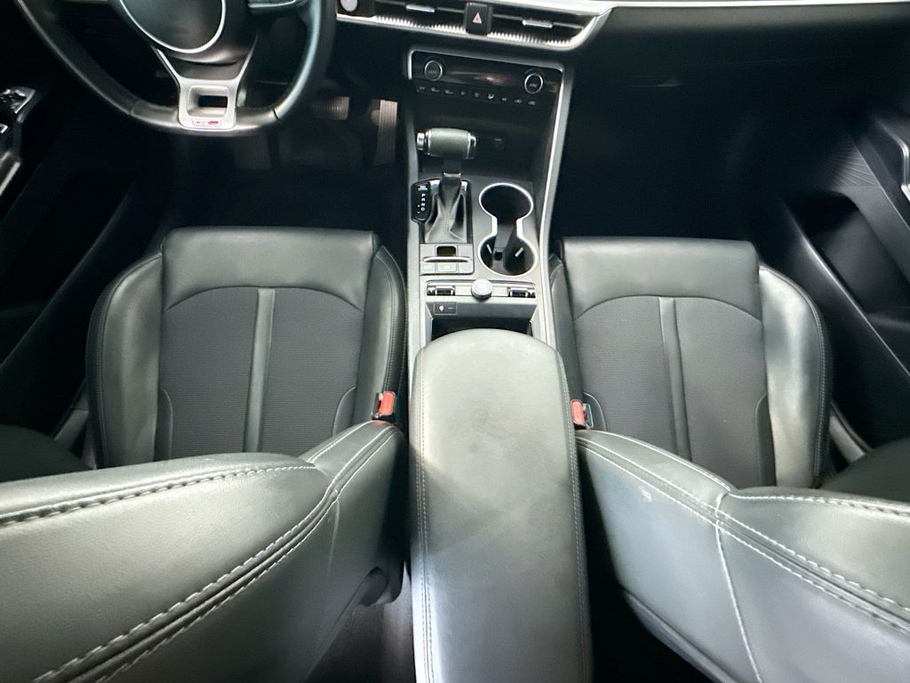 Thumbnail: 2022 Kia K5 - 16