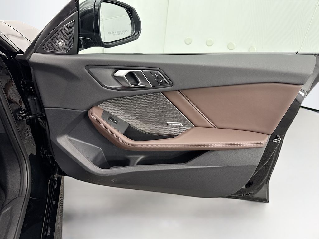 Thumbnail: 2026 BMW 2 Series - 23