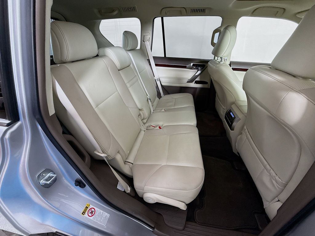 Thumbnail: 2018 Lexus GX - 29