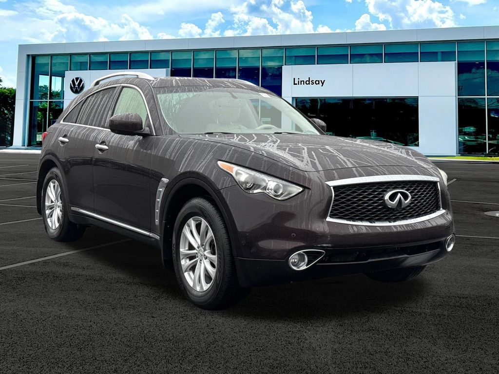 2017 INFINITI QX70 AWD