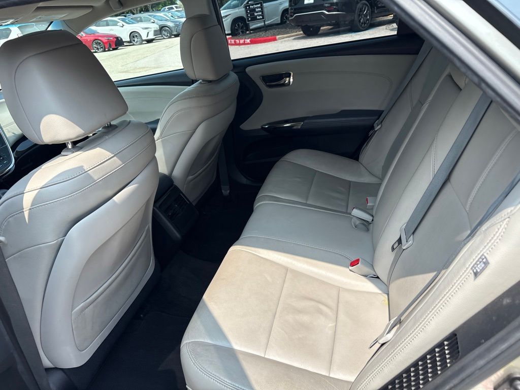 Thumbnail: 2014 Toyota Avalon - 19