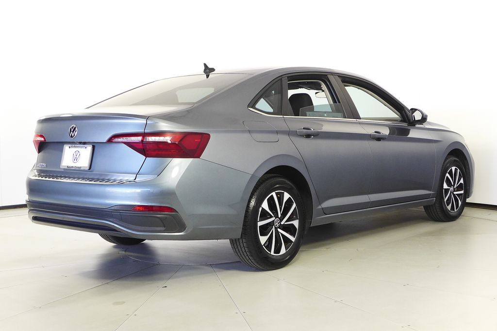 Thumbnail: 2022 Volkswagen Jetta - 7