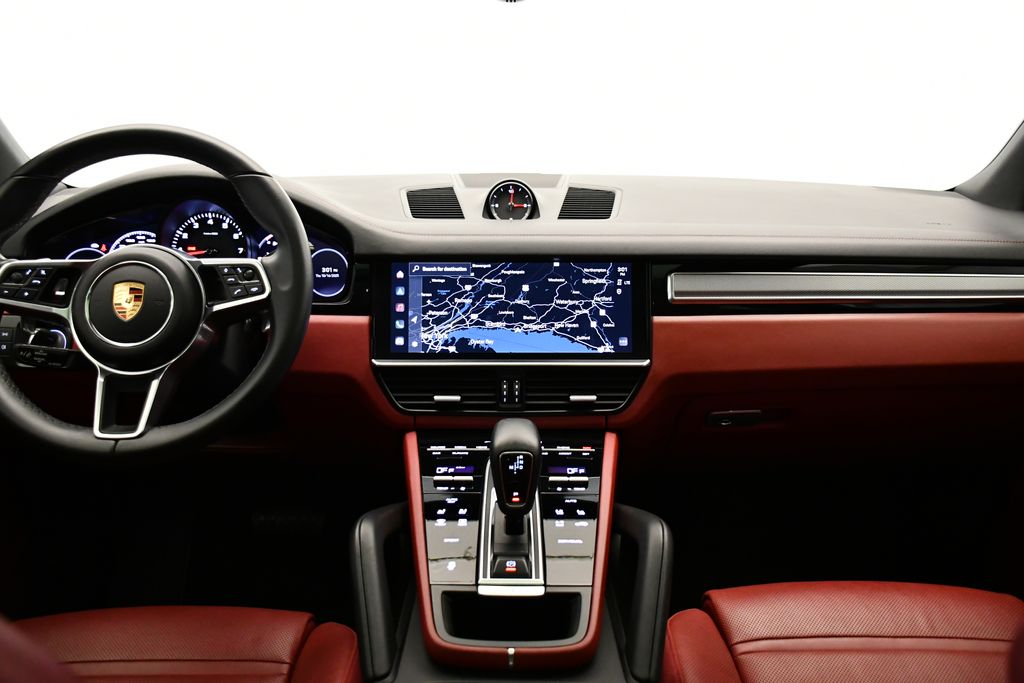 Thumbnail: 2023 Porsche Cayenne - 22