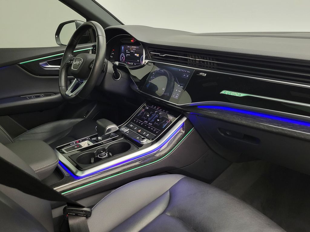 Thumbnail: 2019 Audi Q8 - 14