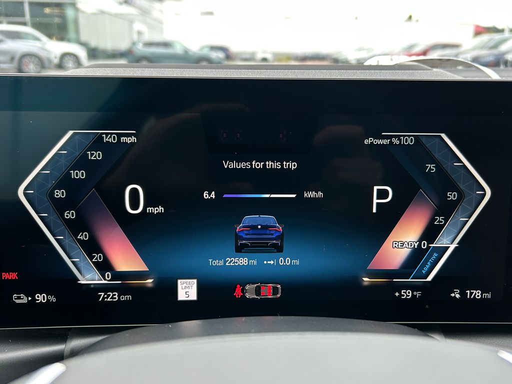 Thumbnail: 2023 BMW i4 - 21