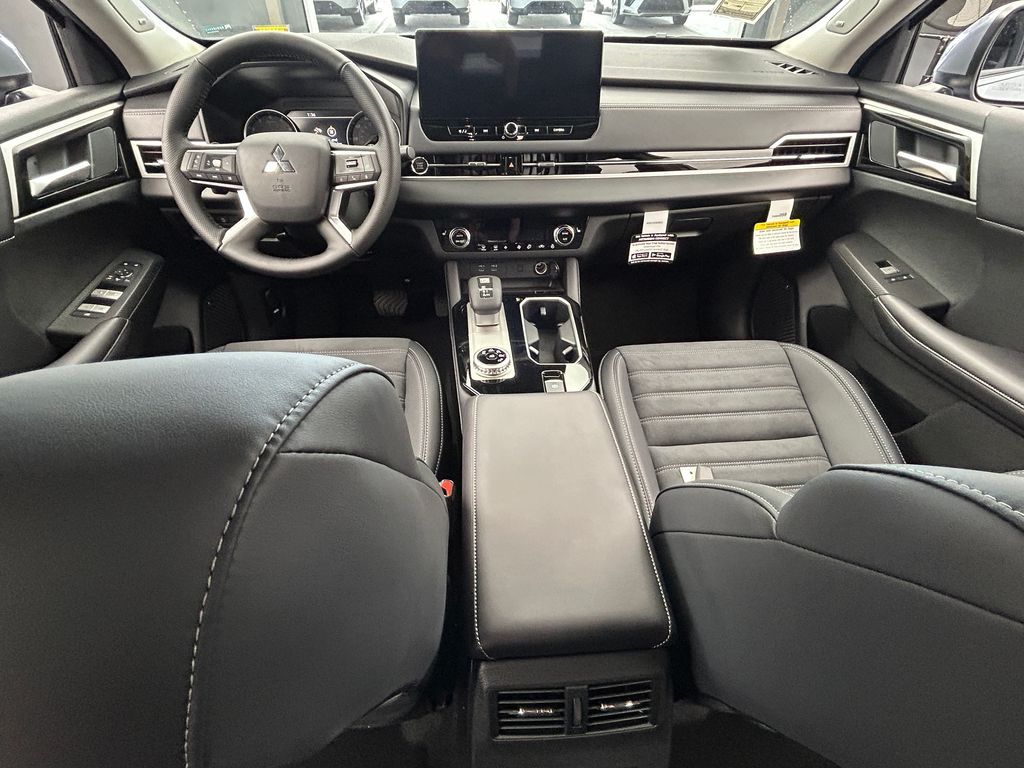 New 2026 Gray Mitsubishi SE image 46