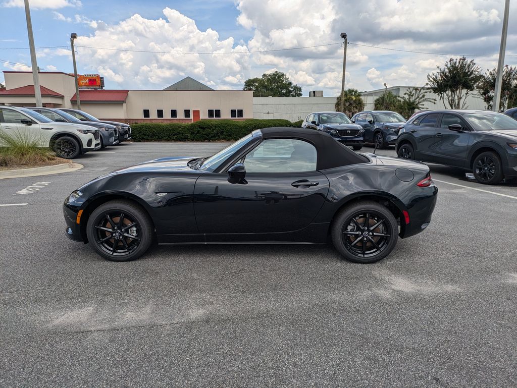 2026 Mazda MX-5 Miata Sport