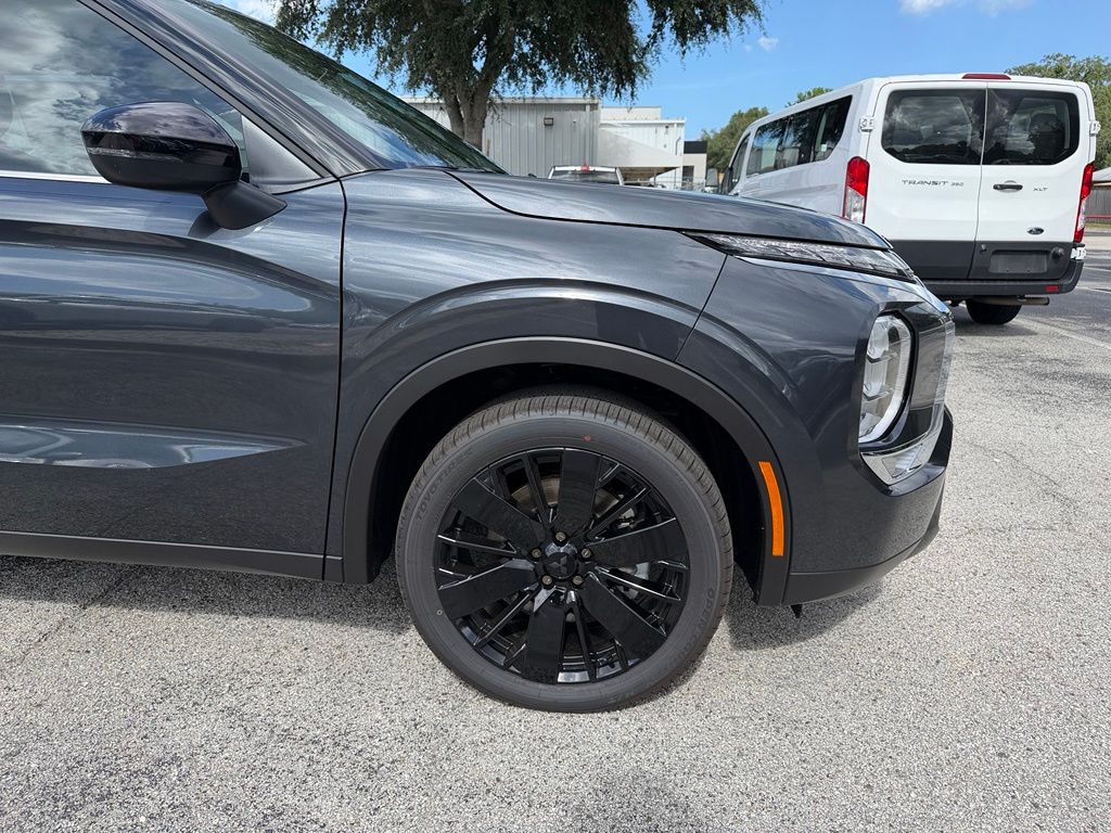 New 2026 Mitsubishi Outlander SUV