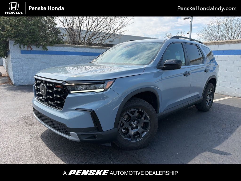 Thumbnail: 2023 Honda Pilot - 1
