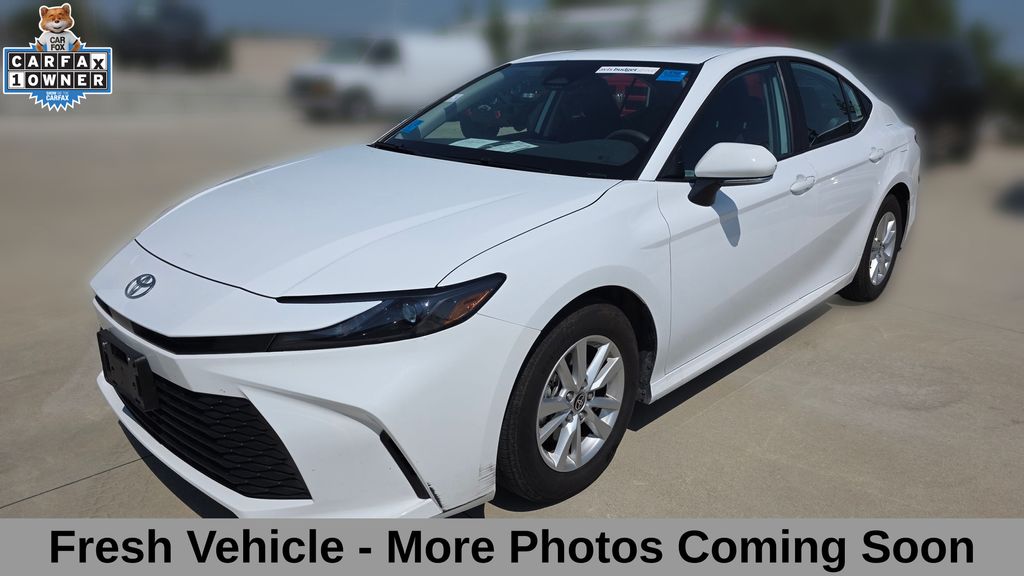 2025 Toyota Camry LE