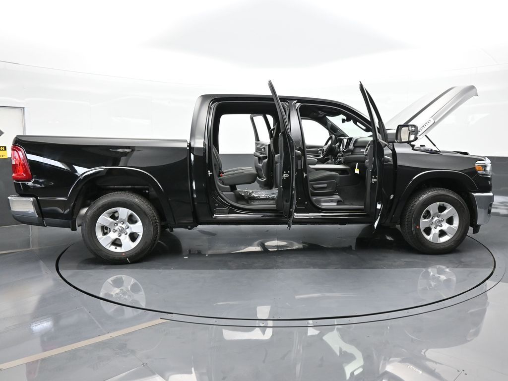 Used 2025 Diamond Black Crystal Pearlcoat Ram Big Horn/Lone Star image 72