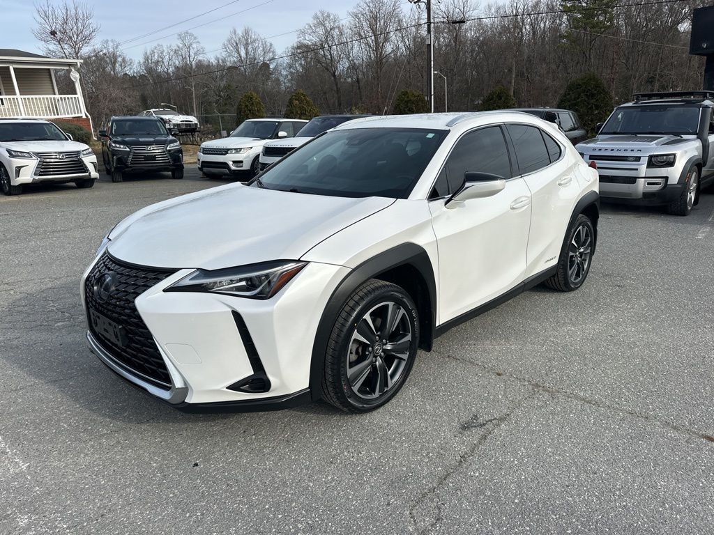 2020 Lexus UX 250h Base's photo