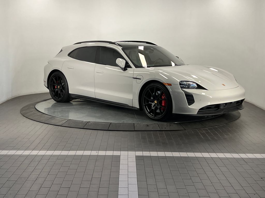 Thumbnail: 2024 Porsche Taycan - 9