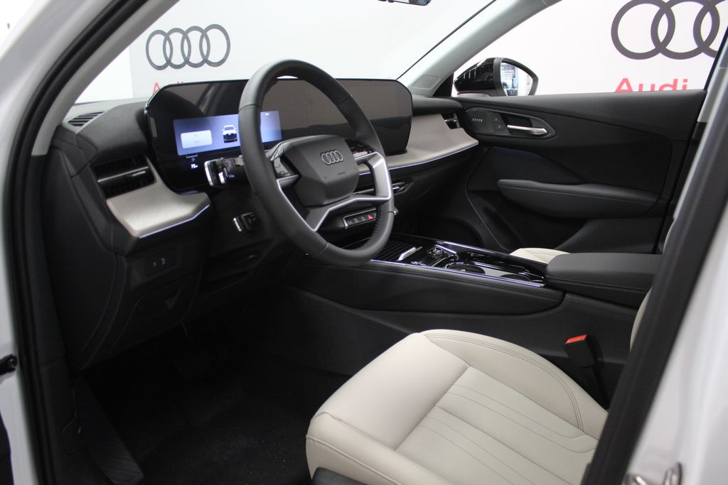 Thumbnail: 2026 Audi Q3 - 11