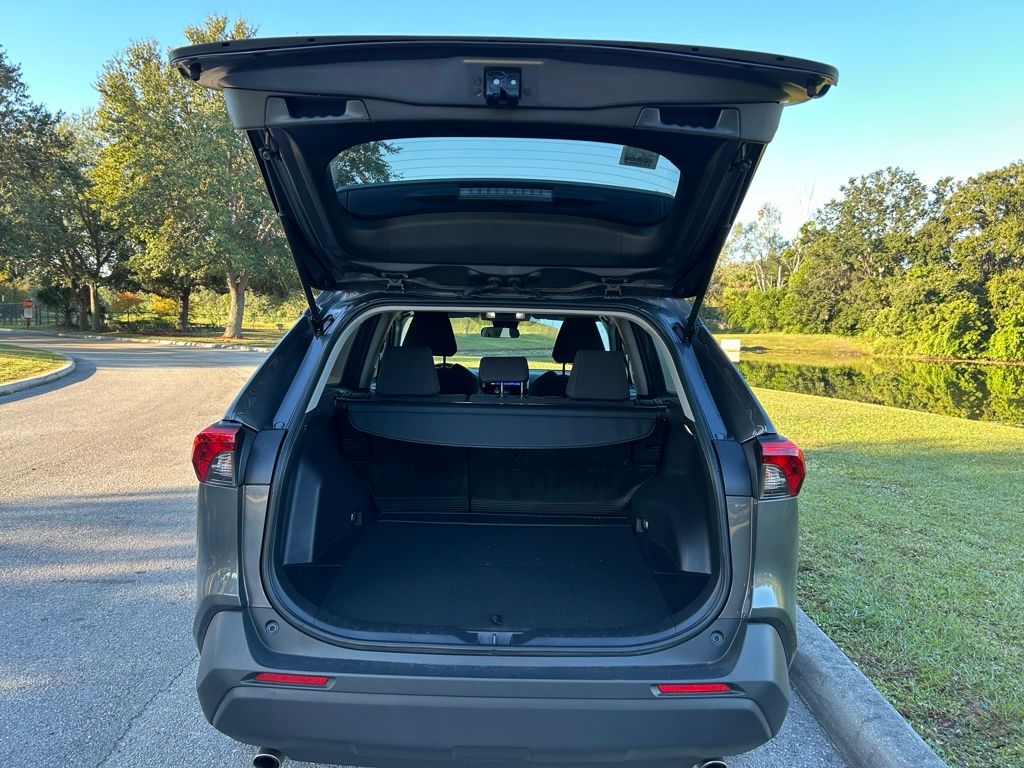 Thumbnail: 2025 Toyota RAV4 - 10