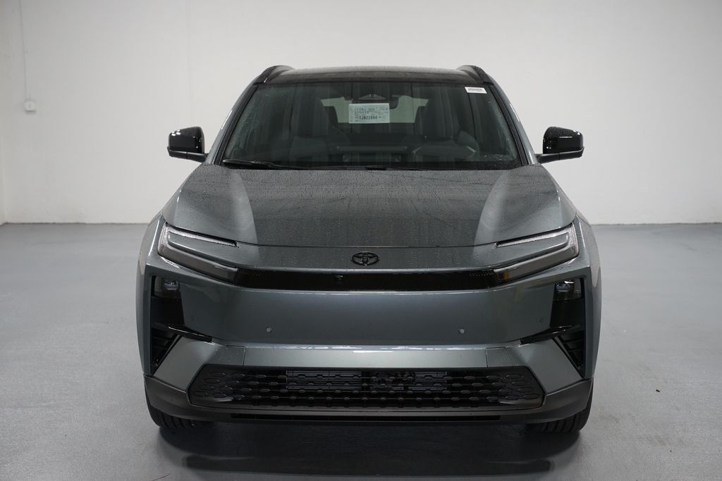 Thumbnail: 2026 Toyota C-HR - 2