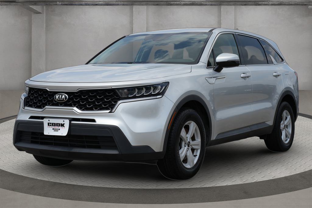 2021 Kia Sorento LX Silver at Community Kia