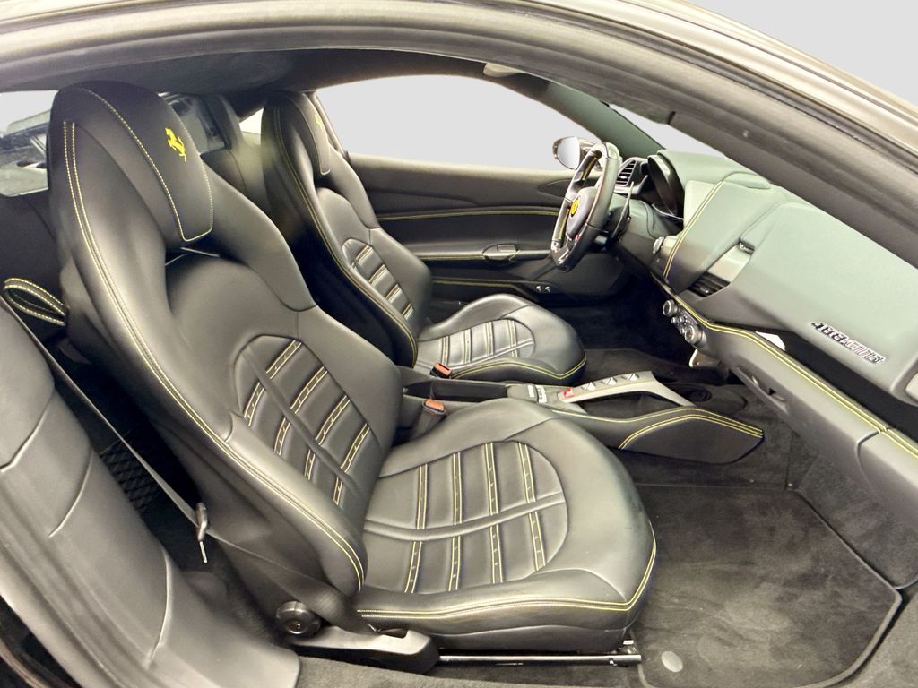 Thumbnail: 2018 Ferrari 488 - 20