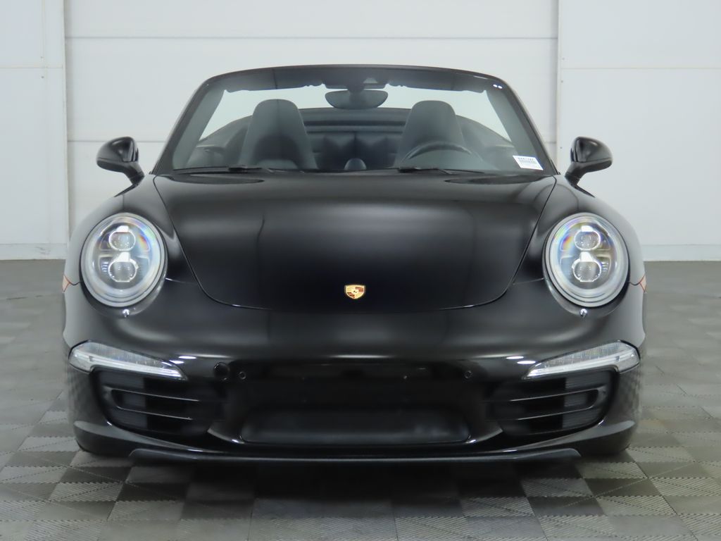 Thumbnail: 2016 Porsche 911 - 2