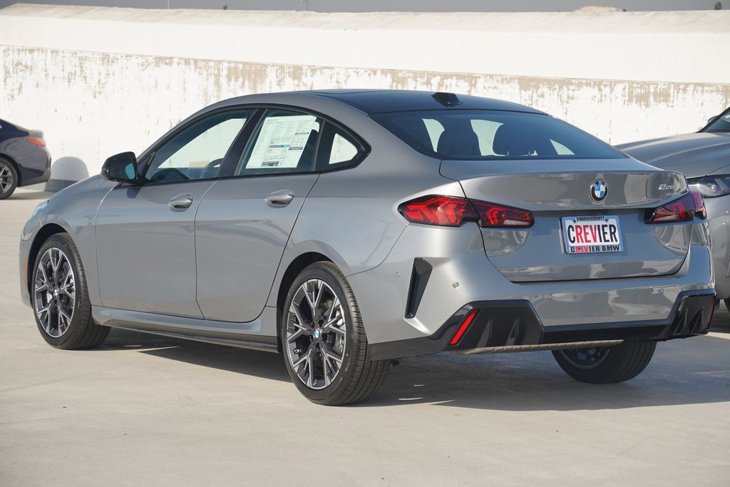 Thumbnail: 2026 BMW 2 Series - 7