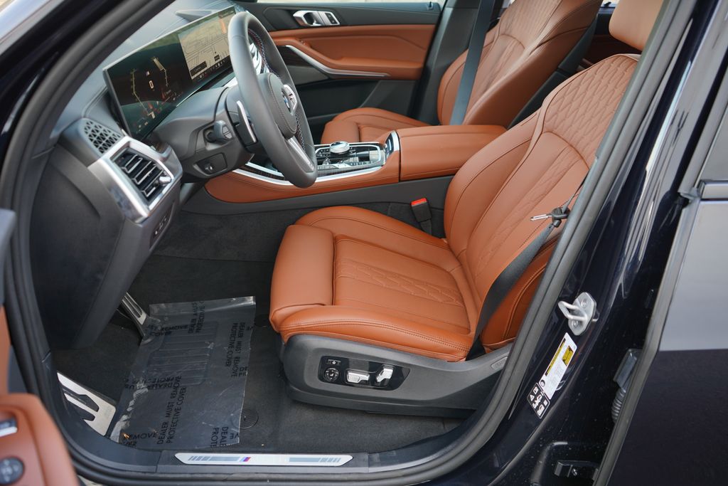 Thumbnail: 2026 BMW X5 - 9