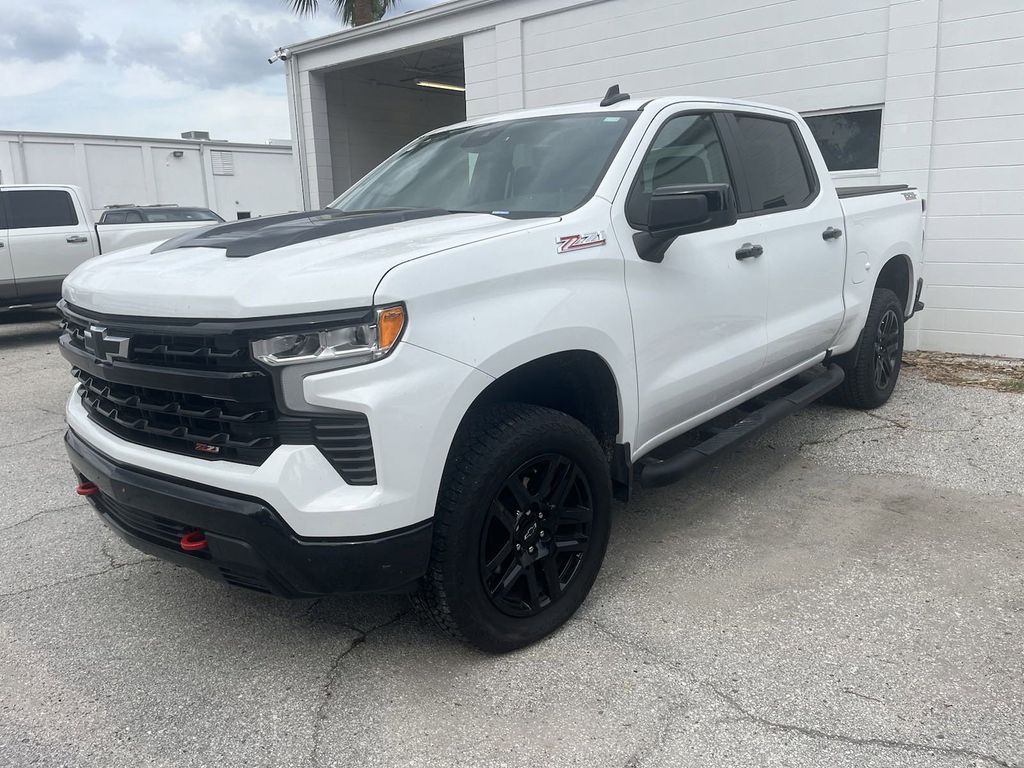 2024 Chevrolet Silverado 1500 LT Trail Boss 6