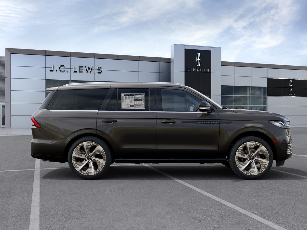 2027 Lincoln Navigator Black Label