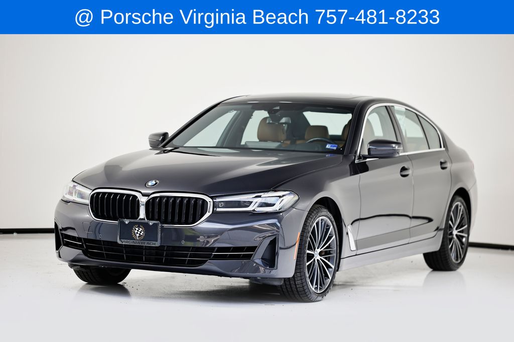 Gray (Dark Graphite Metallic) 2023 BMW 5 Series Sedan All-Wheel Drive 8-Speed Automatic