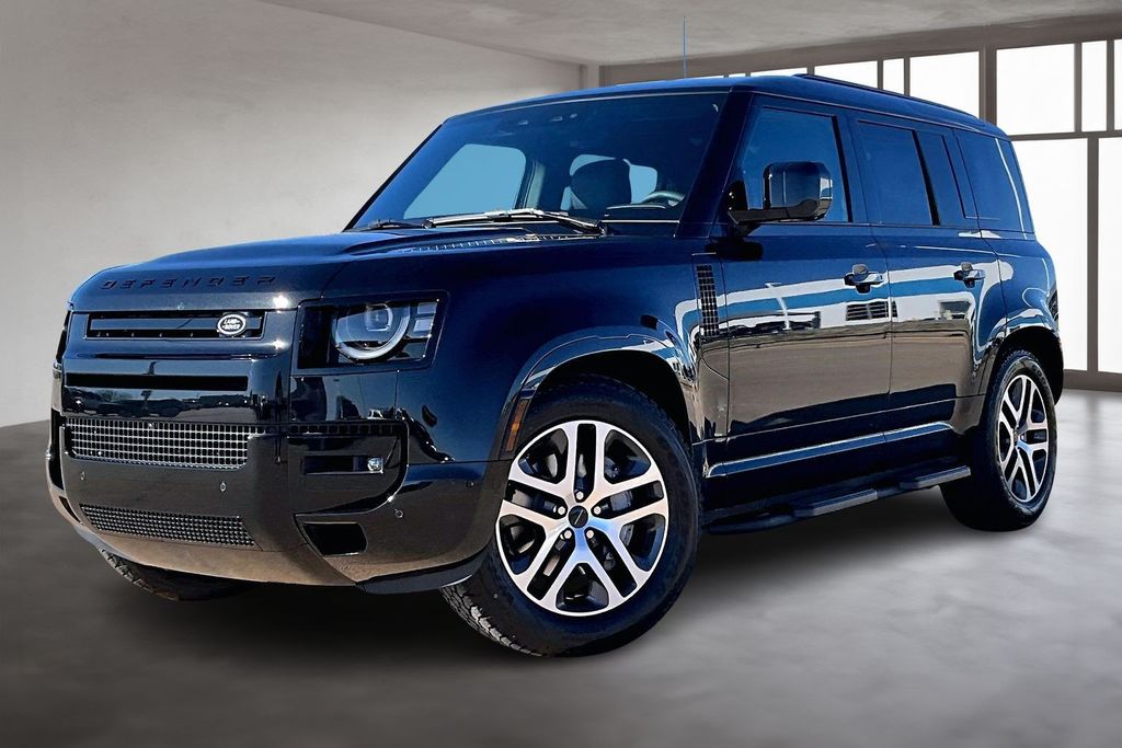 2026 Land Rover Defender 110 P400 X-Dynamic SE AWD