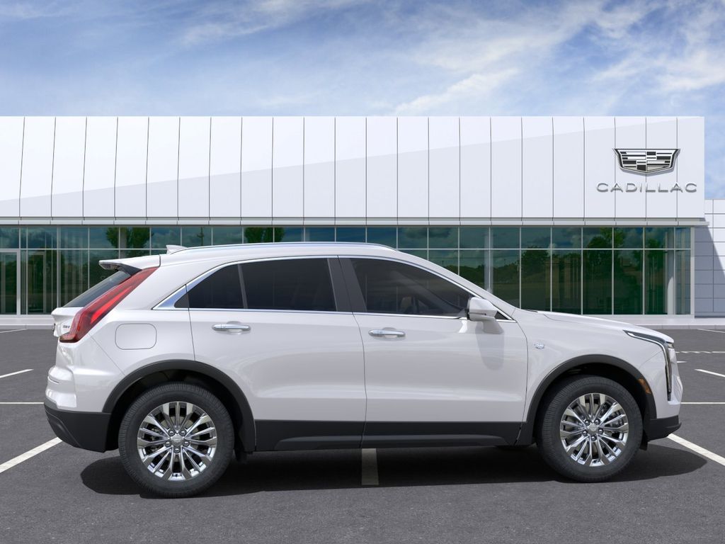 2024 Cadillac XT4 Luxury 5