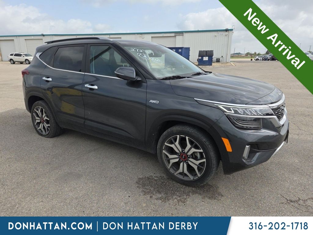 Gravity Gray 2022 Kia Seltos SUV / Crossover All-Wheel Drive 7-Speed Automatic