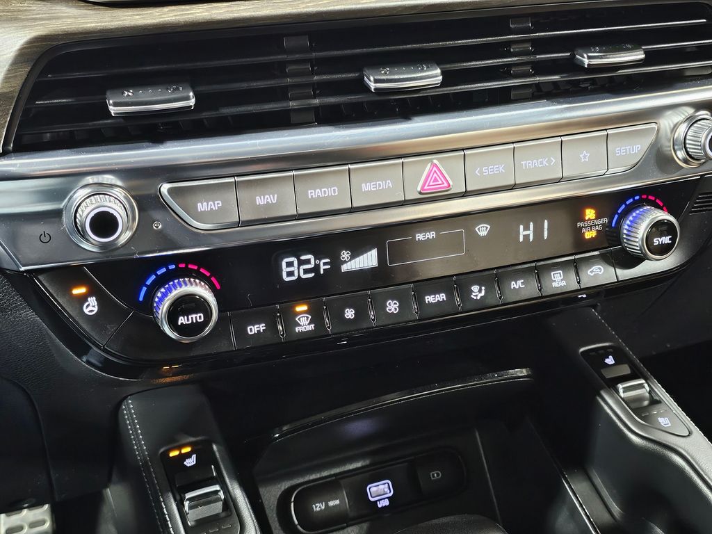 Used 2022 Gray Kia SX image 30