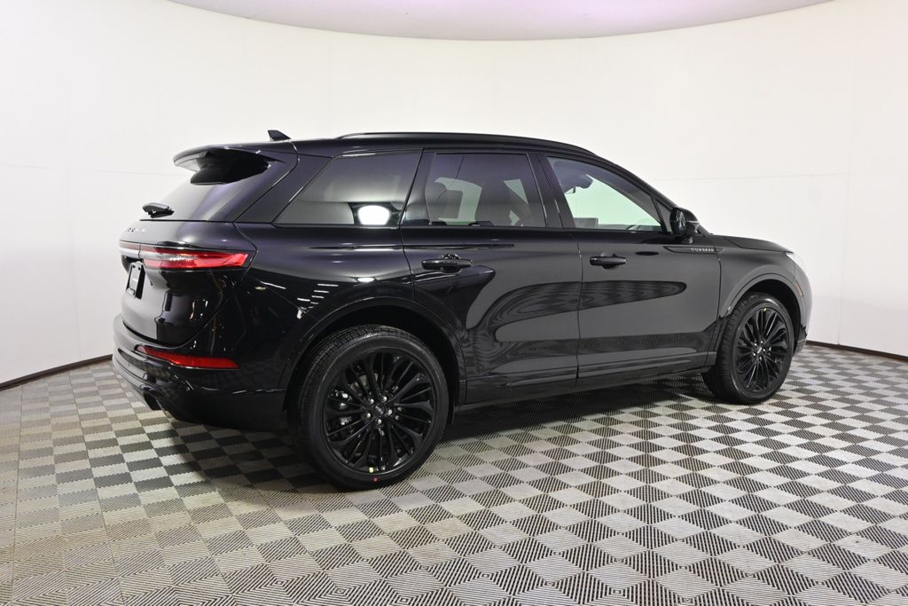 New 2026 Black Lincoln Reserve image 7