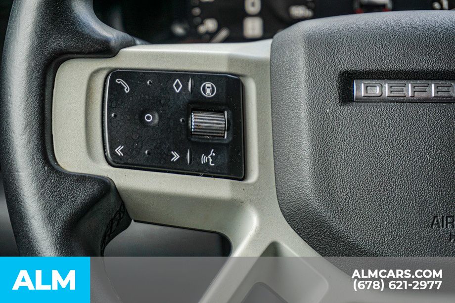 Used 2024 Black Land Rover S image 28