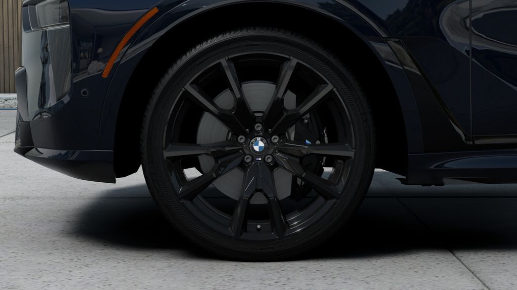 Thumbnail: 2027 BMW X7 - 32