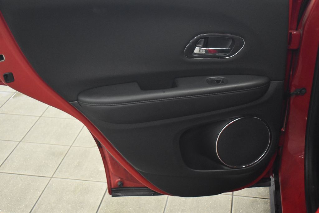 Thumbnail: 2017 Honda HR-V - 27
