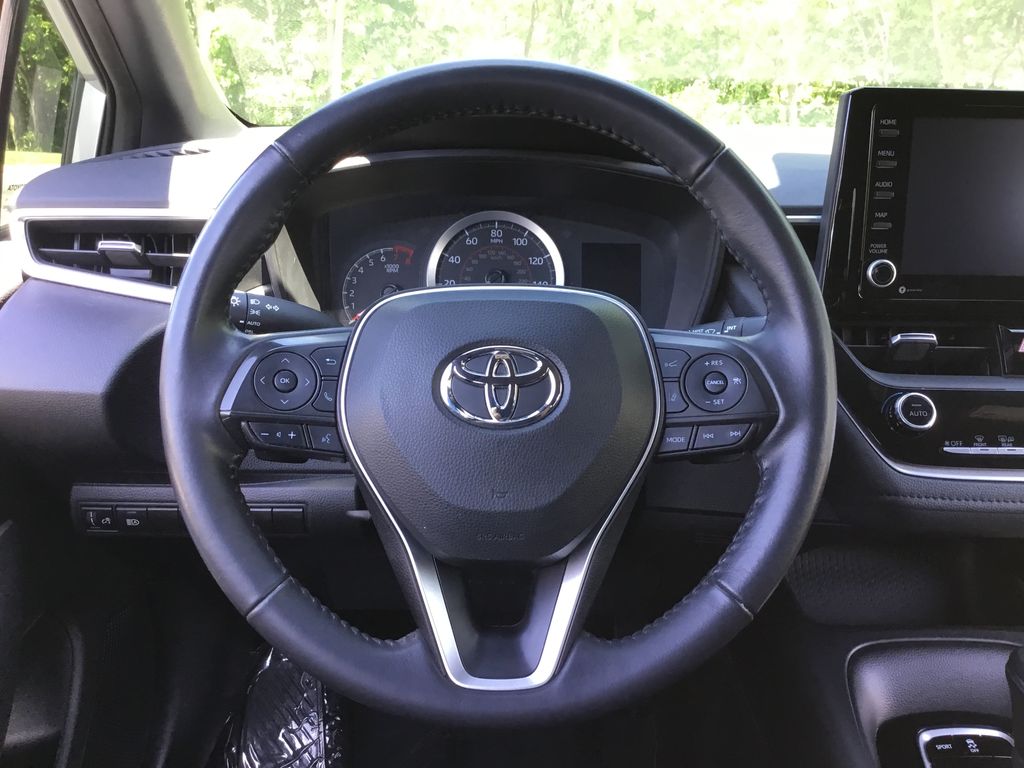 Thumbnail: 2022 Toyota Corolla - 17