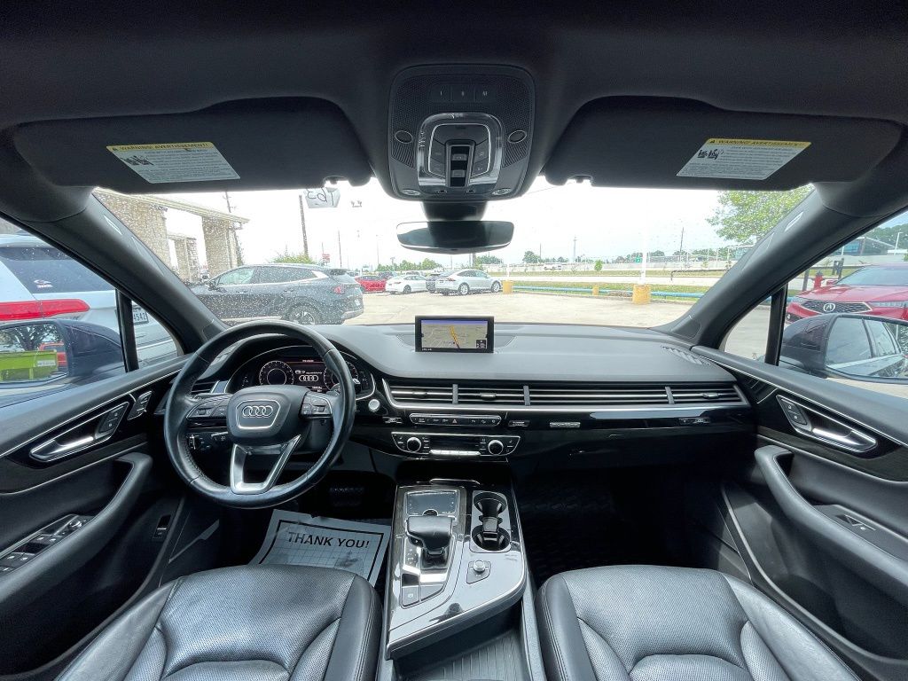 2017 Audi Q7 2.0T Premium Plus Black at Autostrade