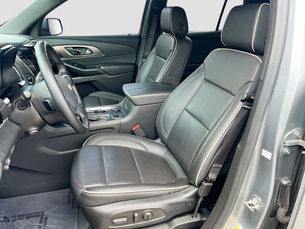 2023 Chevrolet Traverse Premier Gray at North Houston Mitsubishi