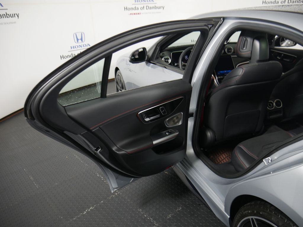 Thumbnail: 2023 Mercedes-Benz C-Class - 9