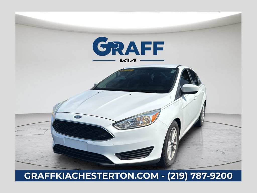 Oxford White 2018 Ford Focus Sedan Front-Wheel Drive 6-Speed Automatic