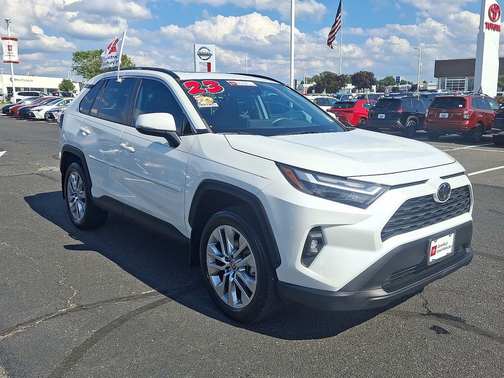 Thumbnail: 2023 Toyota RAV4 - 3