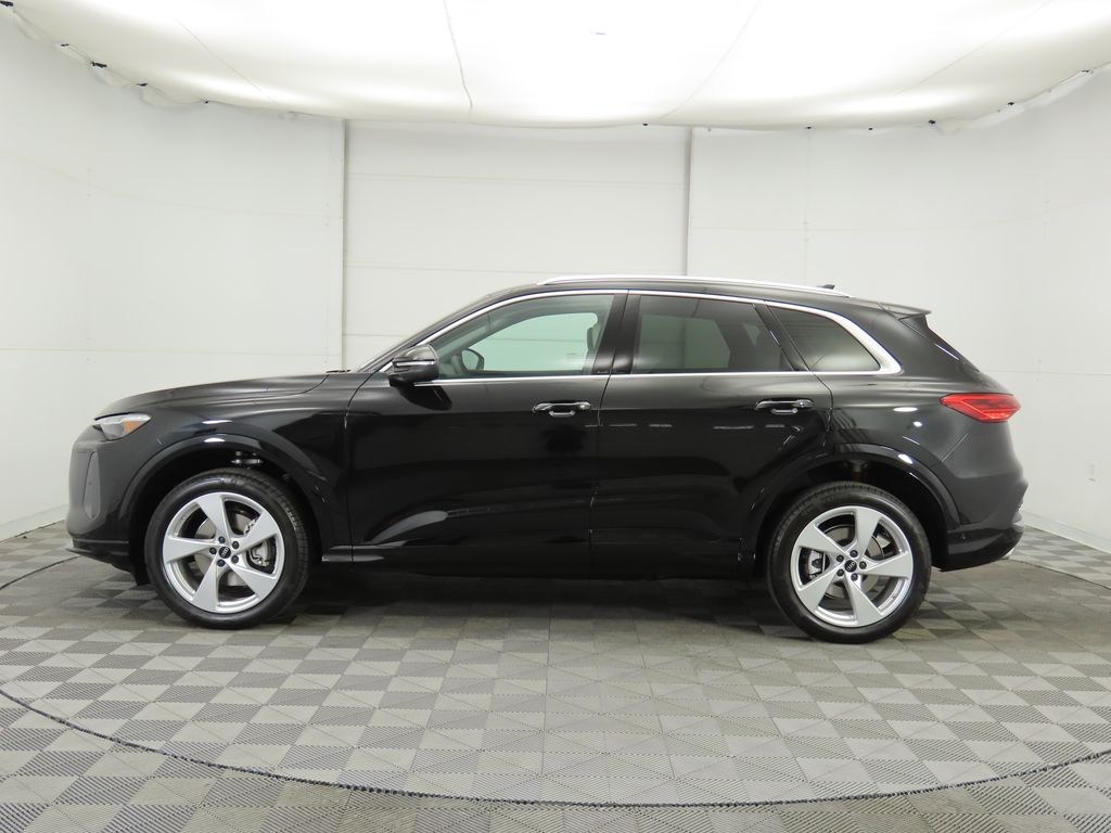 2025 Audi Q5 Premium 8