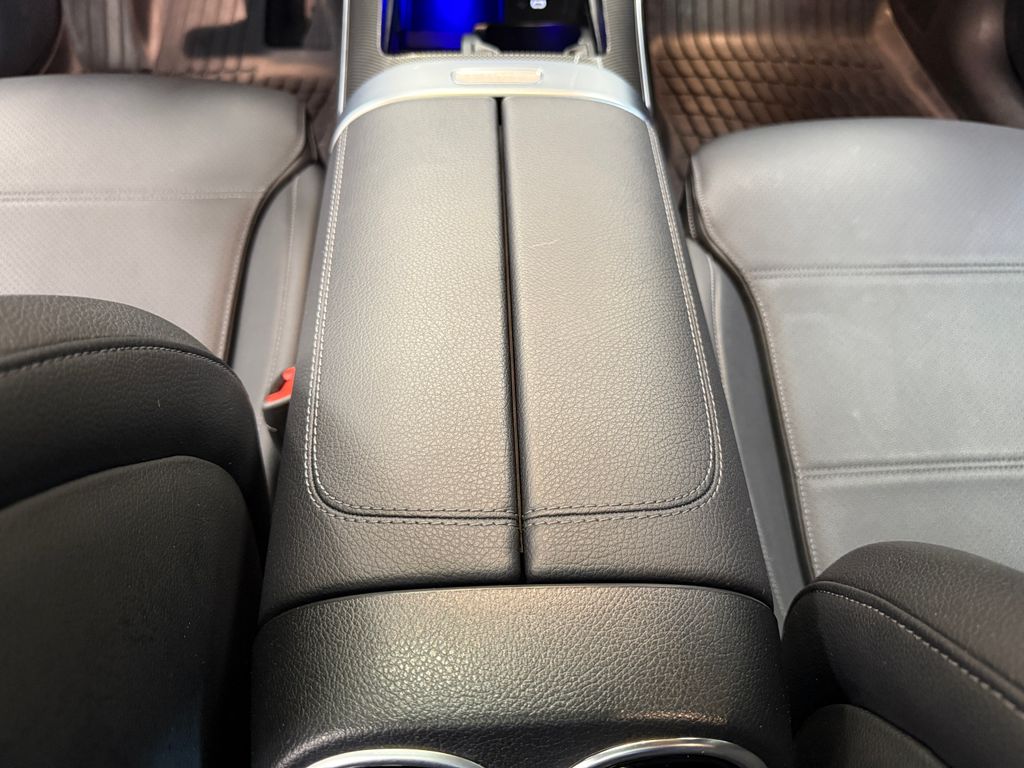 Thumbnail: 2022 Mercedes-Benz C-Class - 30