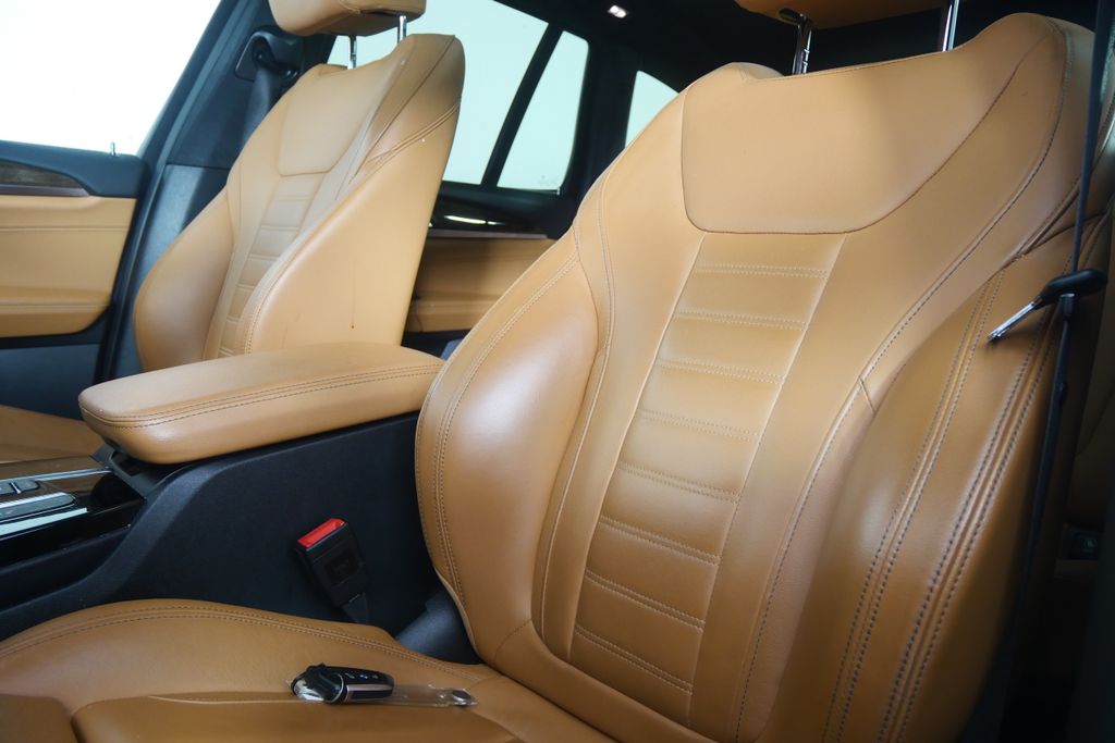 Thumbnail: 2020 BMW X3 - 11